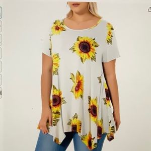 Belaroi Handkerchief Hem Top New